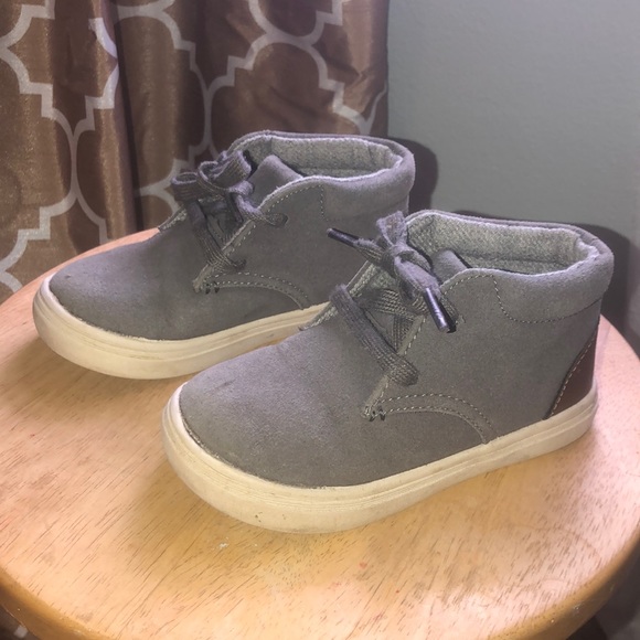 Cat & Jack Other - Faux suede toddler boots size 8